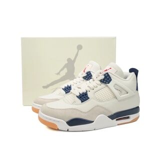 Jordan 4 Retro SB “Navy”